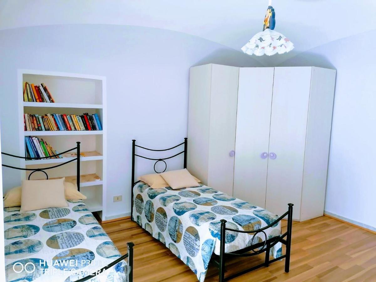 Appuntamento Al Porto Villa Savona Dış mekan fotoğraf